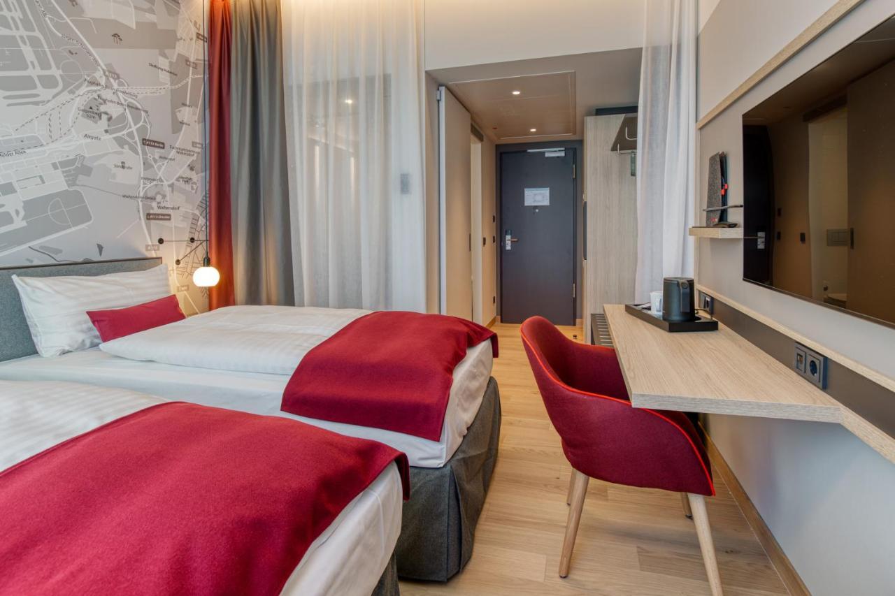 Intercityhotel Berlin Airport Ber Terminal 1 & 2 쇼네펠드 외부 사진 Room interior