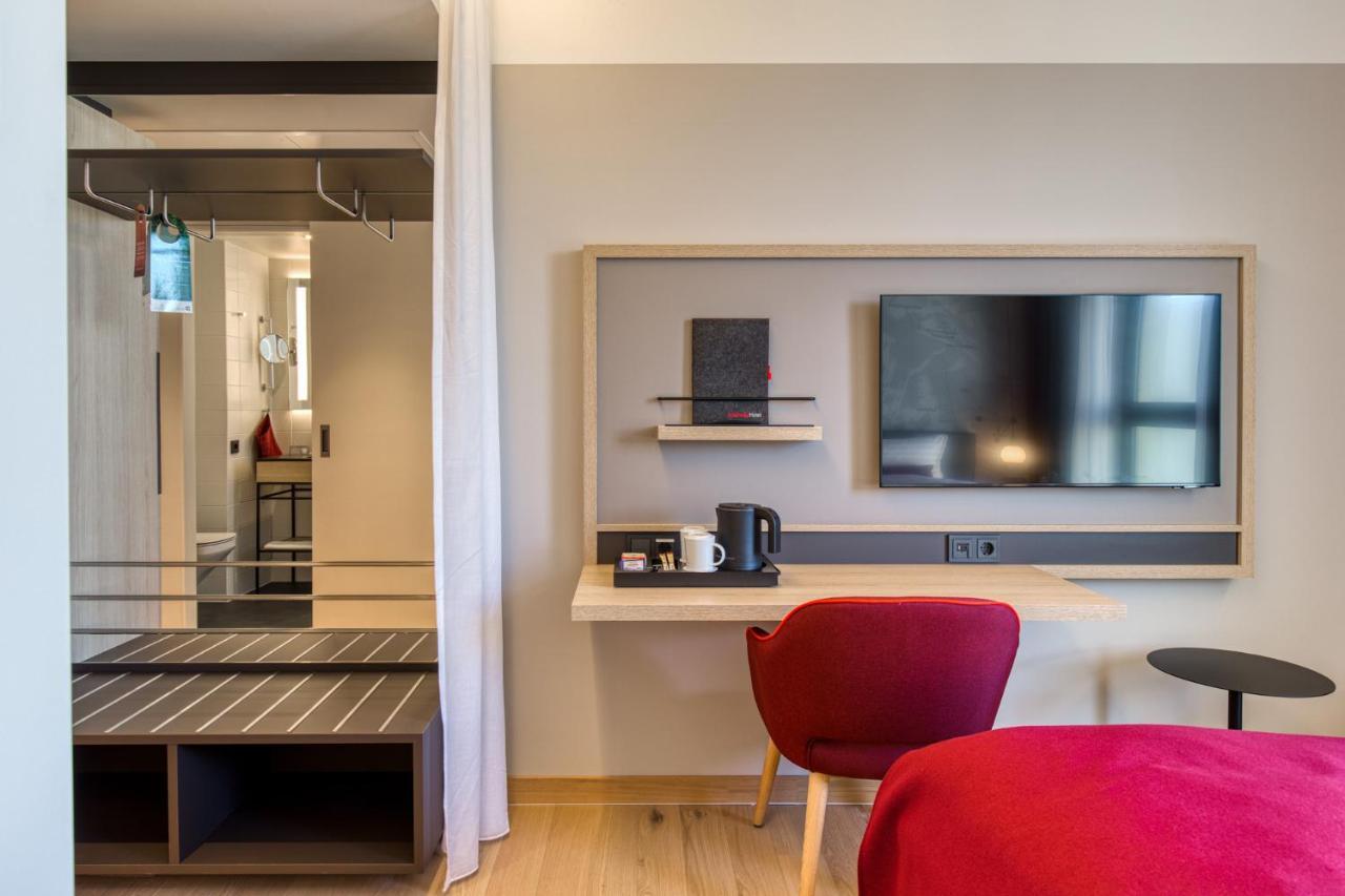 Intercityhotel Berlin Airport Ber Terminal 1 & 2 쇼네펠드 외부 사진 Room interior