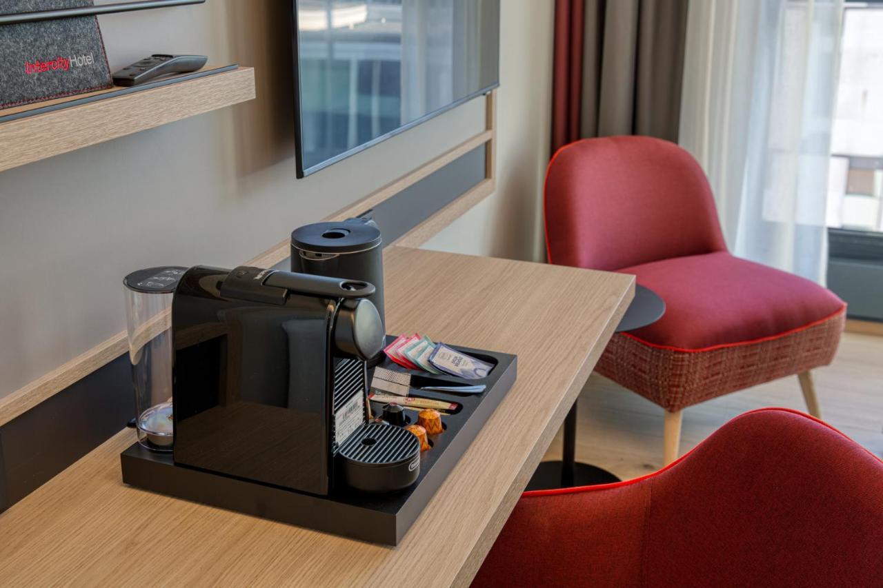 Intercityhotel Berlin Airport Ber Terminal 1 & 2 쇼네펠드 외부 사진 Room interior