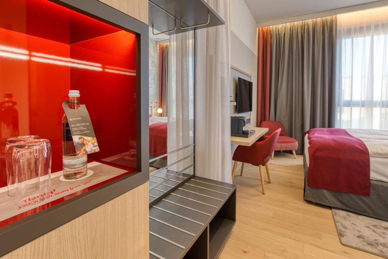 Intercityhotel Berlin Airport Ber Terminal 1 & 2 쇼네펠드 외부 사진 Room interior